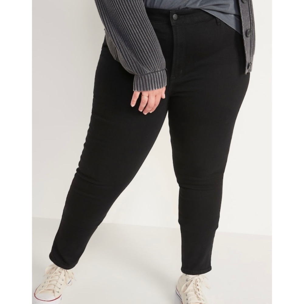 Old Navy High-Waisted Super Skinny Black Jeans